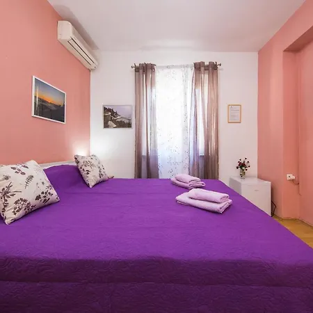 Biba בית הארחה 3*