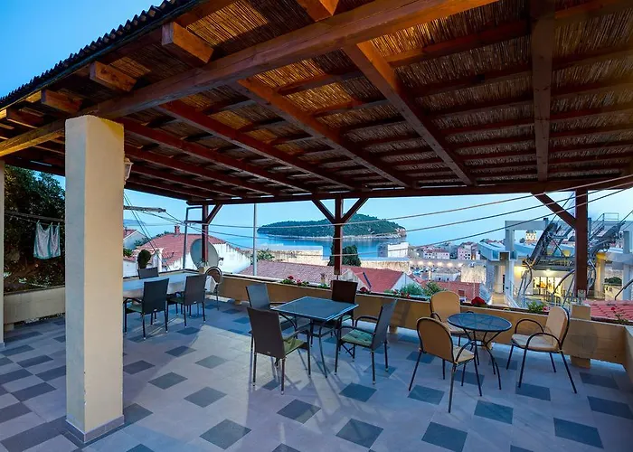 Biba ゲストハウス 3*